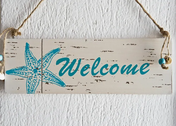 Gryparis' Club Apartment