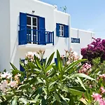 Gryparis' Club Apartman