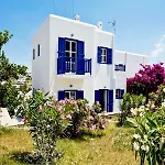 Gryparis' Club * Mykonos Town