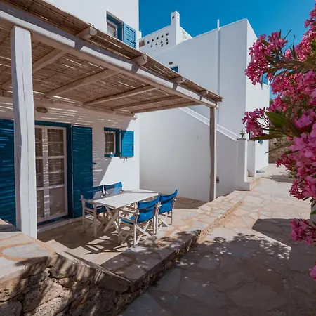 Gryparis' Club Apartament Mykonos Town