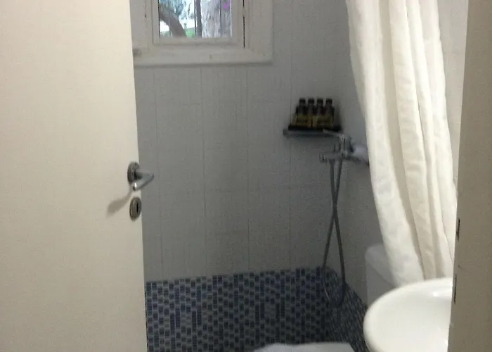 Gryparis' Club * Mykonos Town