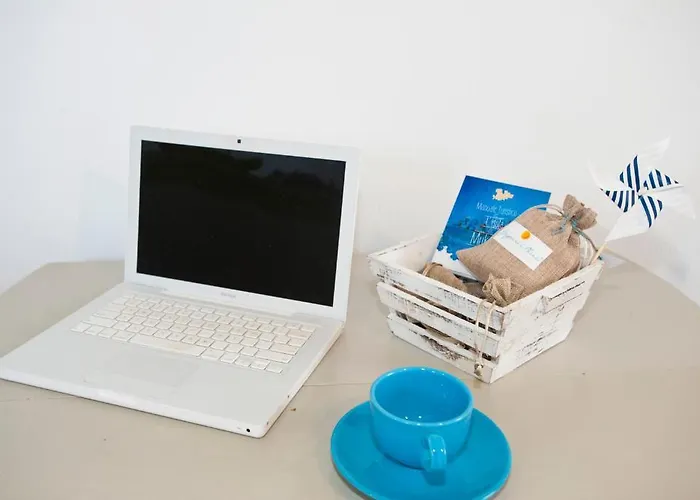 Apartament Gryparis' Club *