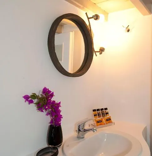 Gryparis' Club Appartement *