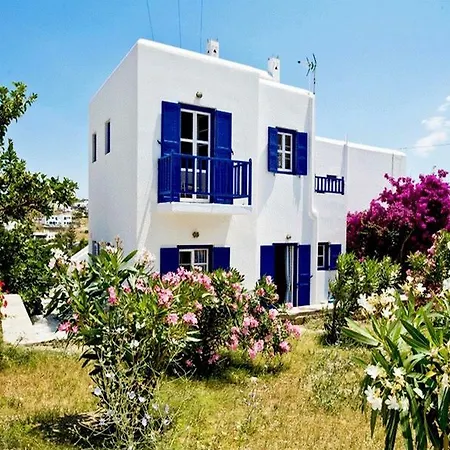 Gryparis' Club * Mykonos Town