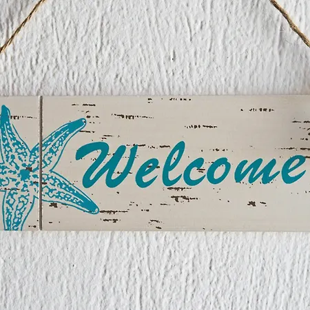 Gryparis' Club Appartement